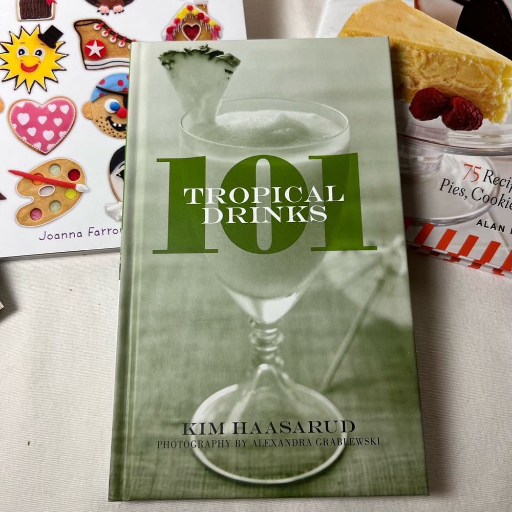 COOKBOOK NOOK GIFT SET - Picture 14 of 14